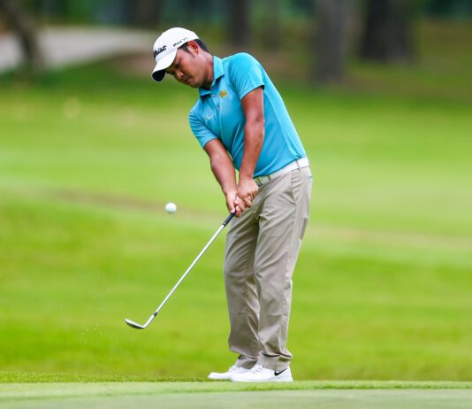 ‘พิจิตร’แรงช่วงท้ายขยับนำรอบสอง ที่วอเตอร์มิลล์