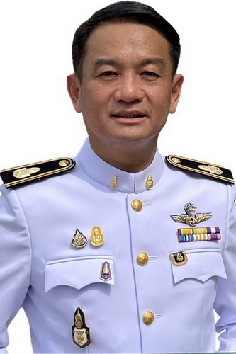 Mr. Arnan Puakpiboon